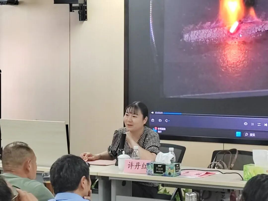 1759993477660809.png 1759993477660809.png